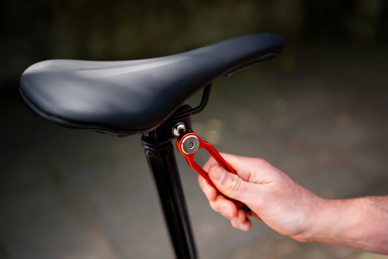 Brompton G line Puncture Pouch & Multi-Tool Bundle (incl front and rear lights) - Image 5