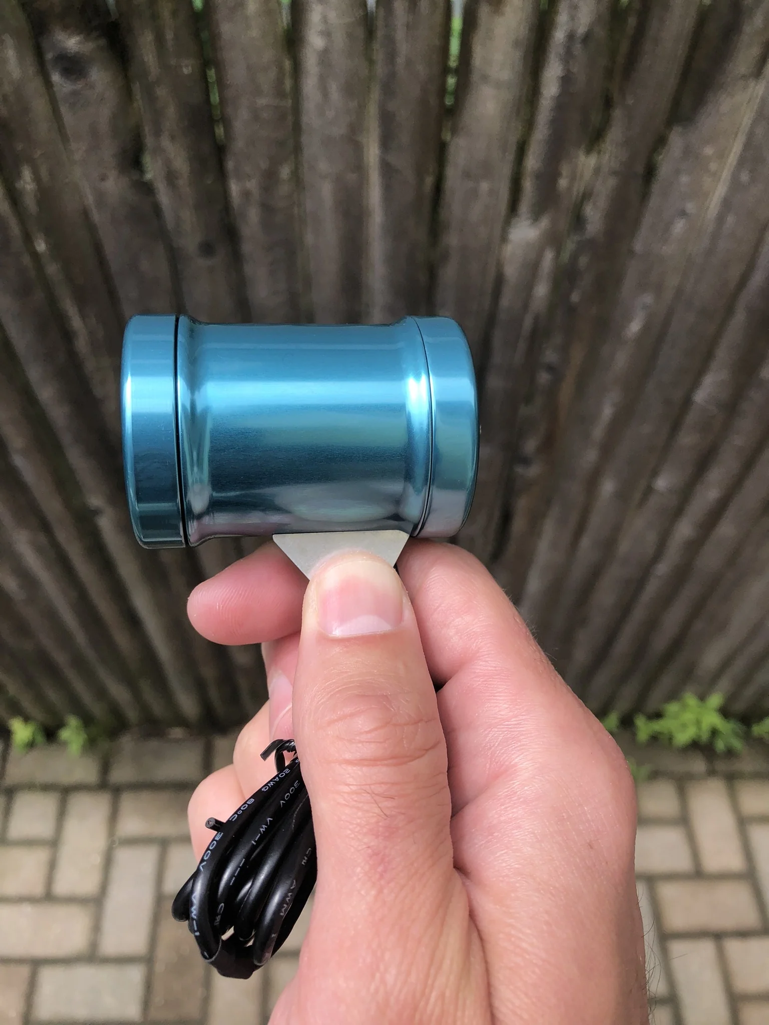 Sinewave Beacon 2 Dynamo Front Light & Charger - Image 9